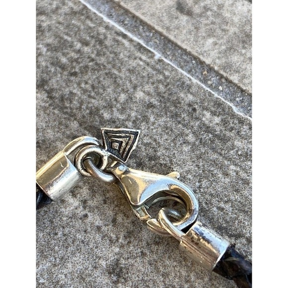 925 Silpada Necklace Flower Hammered Oxidized Pendant Black Leather ? Cord 16” - Picture 4 of 11